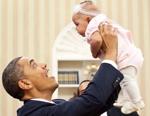 obama loves babies