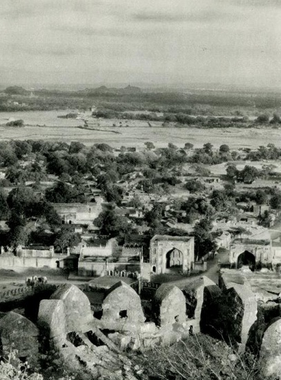 Vintage Photos Of Hyderabad 17