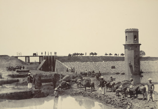 Head Works and Sluice, Chamaraj Water Works, Bangalore taken in the 1890s