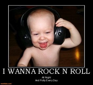 FUNNY PHOTOS, FUNNY BABY PHOTOS, MEMES, PHOTOBOMBS, FUNNY BABY PICS, THE FUNNIEST BABY MEMES, THE MOST INTERESTING BABY IN THE WORLD