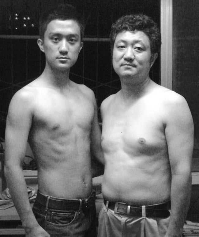 The father took a picture with his son every year for 30 years. 26 lovely pictures 19