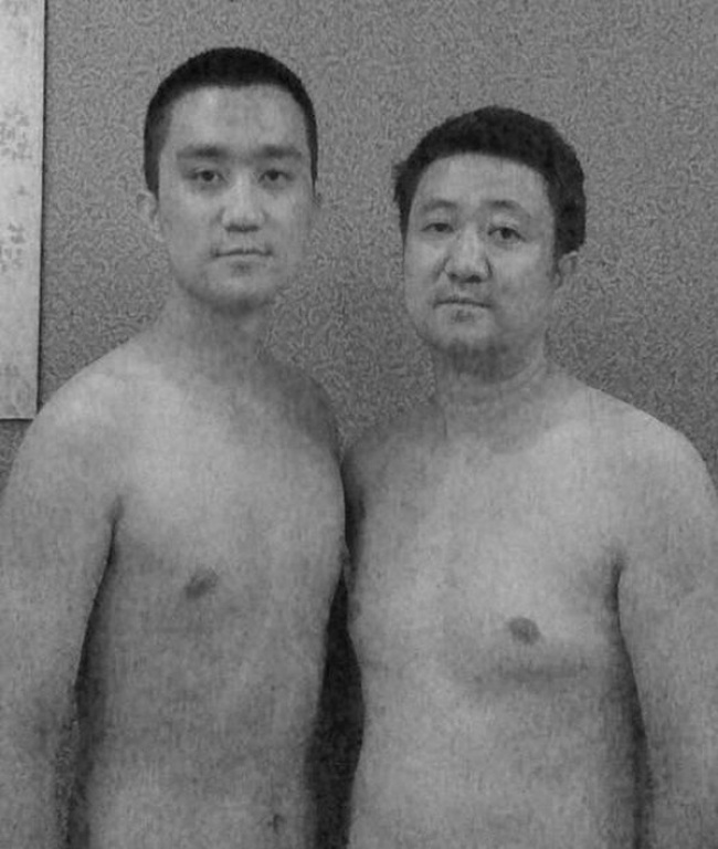 The father took a picture with his son every year for 30 years. 26 lovely pictures 22
