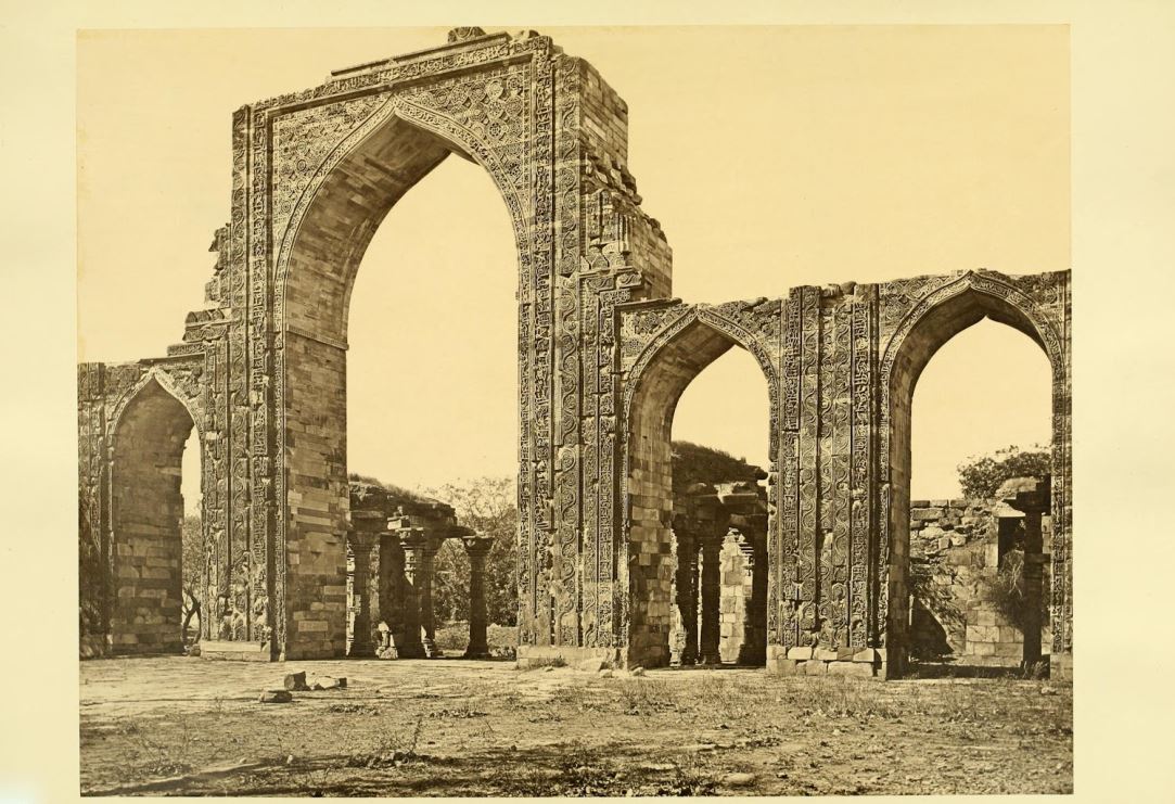 The Masjid-I-Kutb-Ul-Islam, View of the Great Arches, Delhi 1872