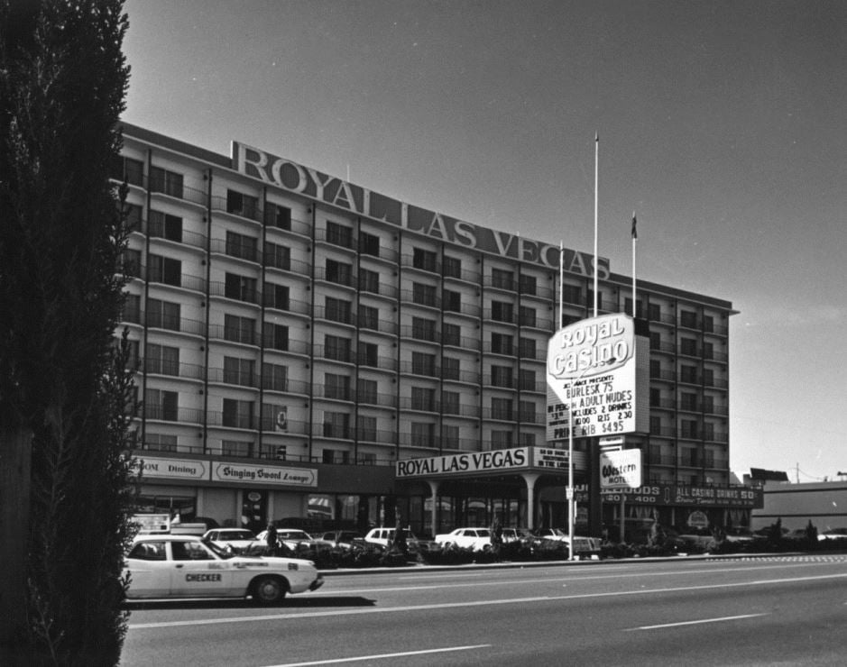 lasvegas, las vegas old photo , las vegas strip , las vegas downtown old photo, usa old photo , rare photo of las vegas , usa history, old american photo