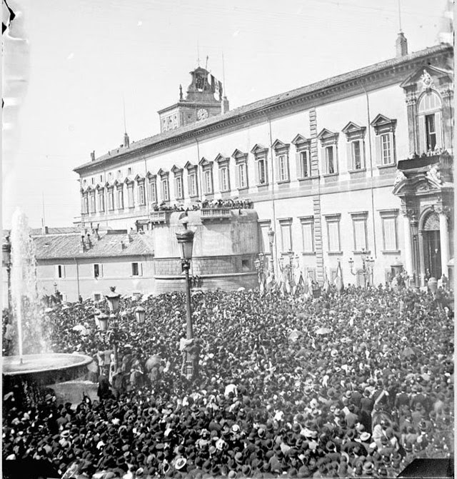 rome , rome old photos, rome vintage photos , vintage photos , historical rome, roma capitale, roma capitale old photos, colosseum old photos, spenish steps , spenish steps old photos, roman forum ,trevi fountain photos