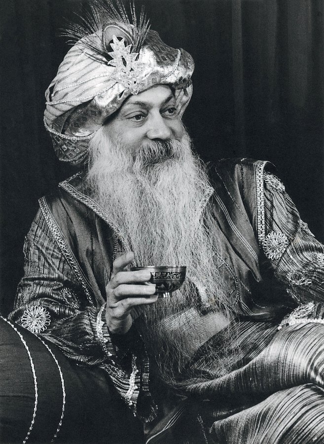 osho, indian, meditation, bhagwan shree rajneesh, osho facts, osho death, osho ashram, life of osho, osho secret, osho photo