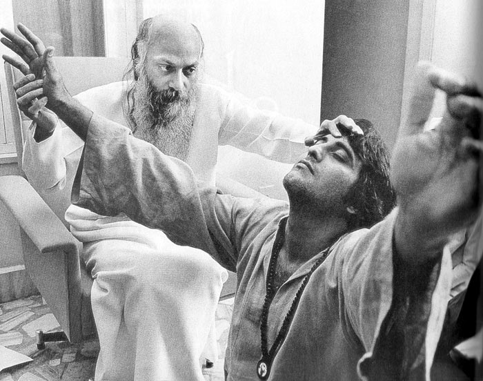 osho, indian, meditation, bhagwan shree rajneesh, osho facts, osho death, osho ashram, life of osho, osho secret, osho photo