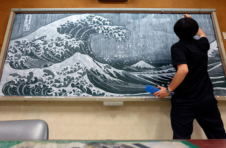 art teacher, blackboard, chalk, chalk art, chalk drawing Hamacream, Hirotaka Hamasaki, photography, amazing, wow