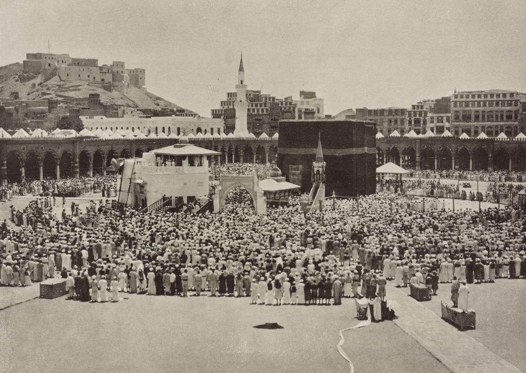 mecca old photos,medina old photos,kaaba old photo,old mecca, old madina, historical site
