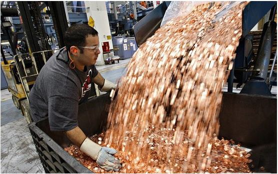 Samsung sends coins to Apple