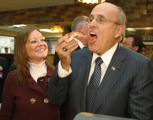 pol stuffing, united states politicians, crazy photos, gut busting, Rudy Giuliani 