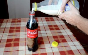 coke milk experiment, experiment, coke mixed with milk