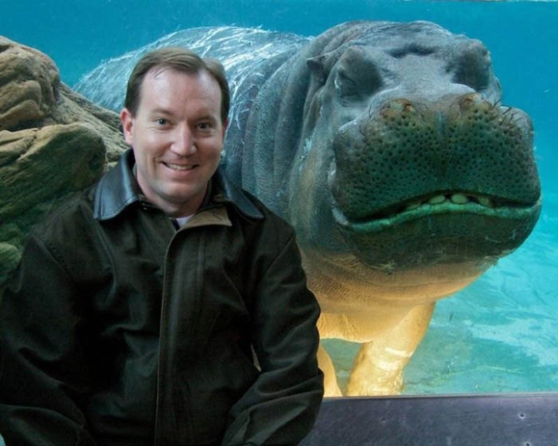 animal selfie, animal photograph, photo with animals, funny animals images, funny outdoor images, selfie with pet, funny pet images, fun with animals, animal clicks, happy dogs, happy animals, how animal smile at camera, photogenic animals, animal loves camera, cute animal photos,