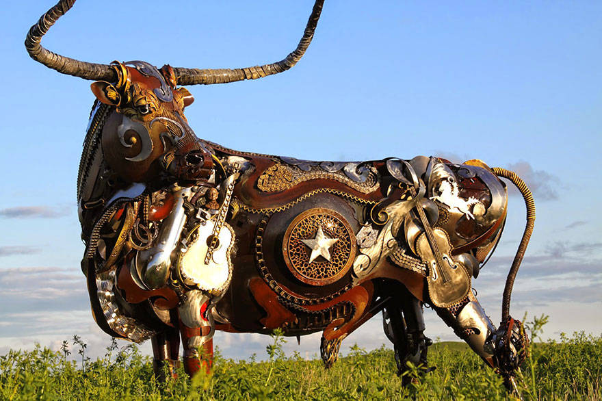 Scrap metal sculptor, bronze sculptor by john lopez, john lopez, metal recycle idea, lemmon, scrap metal sculptor in south dakota, western style sculptures, sculptures using old farm equipment