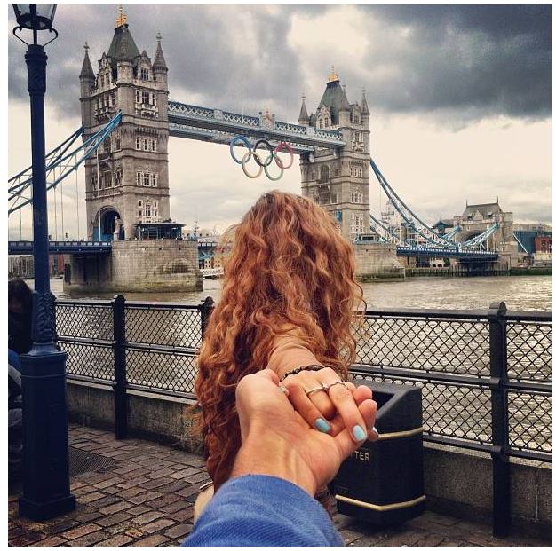 Girlfriend tips, happy girlfriend, travel with girlfriend, travel around the world, make girlfriend happy