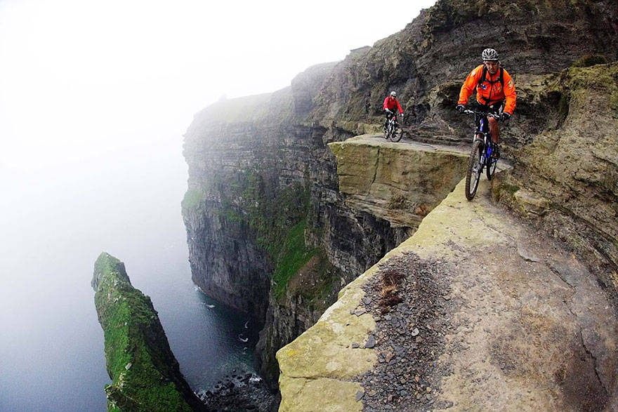 This bike trail along the cliffs of moher.