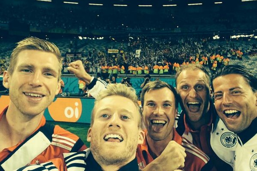 fifa2014, fifa world cup 2014, germany beat brazil 7-1, thomas muller, sami khedira, miroslav klose, selfie king lukas podolski, lukas podolski selfie, germany selfie, team selfie, mesut ozil selfie, julian draxler selfie, fifa selfie, fifa world cup, football world cup, Brazil vs Germany 2014, fifa semifinal 2014.
