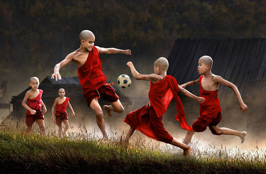 kids photos, kids Playing Outside, kids from around the world, kids from ghana, kids from USA, kids from Romania, Kids from Thailand, Kids from Indonesia, Kids from Italy, Kids from Ethiopia, Kids from uganda, cute kids photos