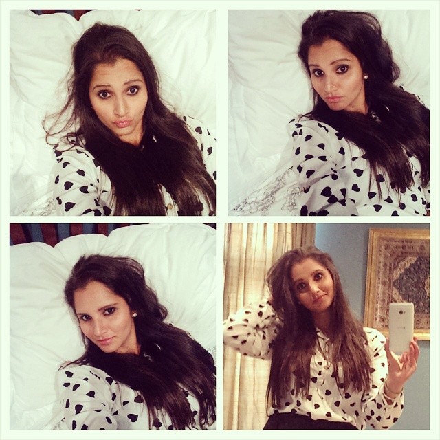 sania mirza photos, sania mirza selfie, selfie of sania, sania mirza images, hot sania mirza, selfie of indian celebs, selfie of tennis player, facebook images of sania, sania mirza on social networking, hot indian player, hot selfie, hot indian selfie, hot asian selfie.