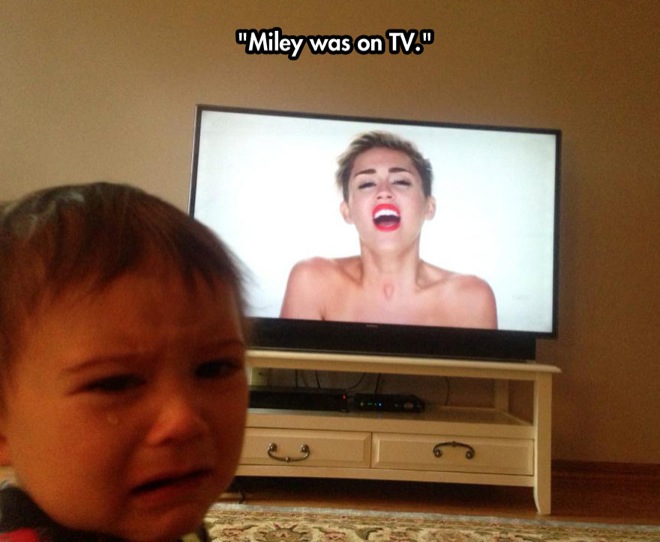 crying, funny, kids, kids crying, lol, omg, wtf, cute kids, funny kids, crying for no reason, crazy kids, crying for silly reasons