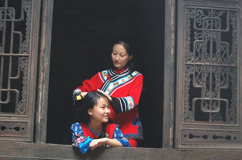 traditions, festivals, customs, strange wedding, culture, tujia, crying ritual, crying wedding, china, travel, tujia people, weird wedding, chinese marriage, omg, lol, rofl, wtf, stupid china, crying marriage, bride crying, every bride had to cry, weeping before wedding ceremony, quick facts of tujia people