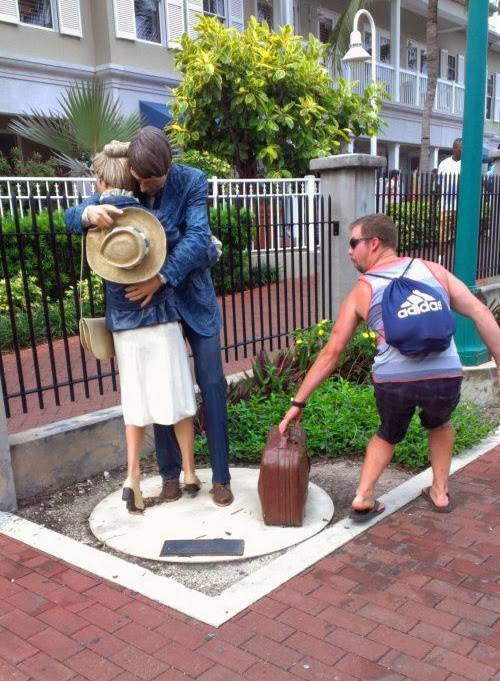 People Brought Statues to Life 26