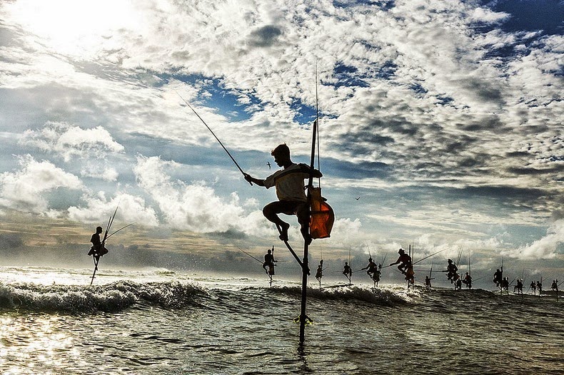 sri lanka, Stilt Fishermen, dying tradition, unawatuna, weligama, travel