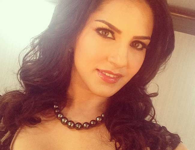 650px x 500px - Hot Sunny Leone's Personal Life - 16 Secret Photos | Reckon Talk