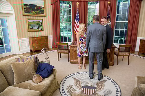 Obama with kids kids with obama kids in white house barack obama white house official images flickr adorable child usa funny images white house obama kidding funny side of obama fun photos usa kids lol images omg images cute kids with president baby with obama babies with obama