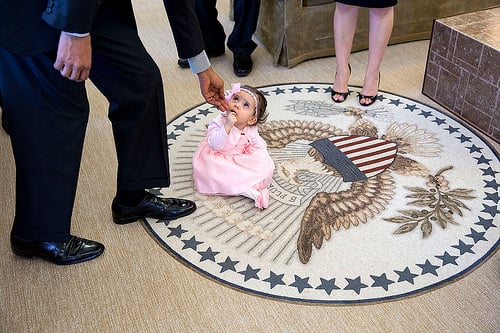 Obama with kids, kids with obama, kids in white house, barack obama, white house official images flickr, adorable child, usa, funny images white house, obama kidding, funny side of obama, fun photos usa kids, lol images, omg images, cute kids with president, baby with obama, babies with obama