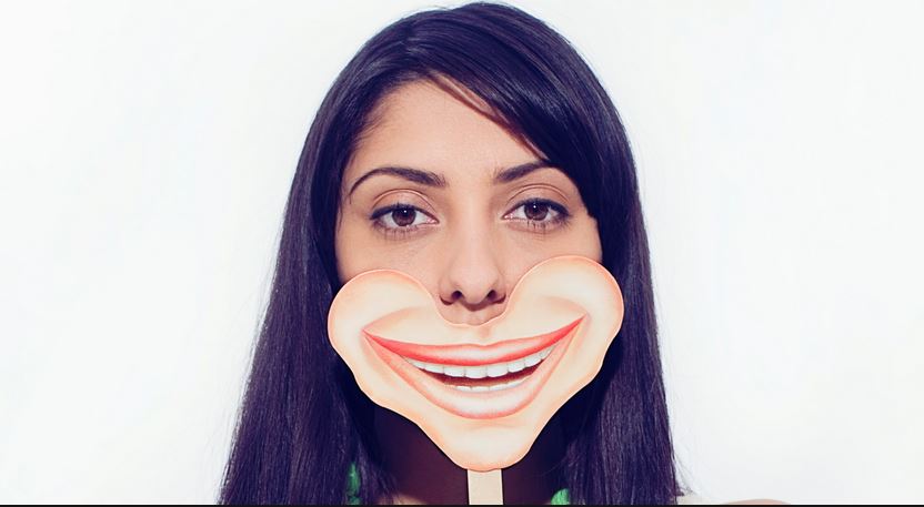 Can you spot a fake smile? | Reckon Talk