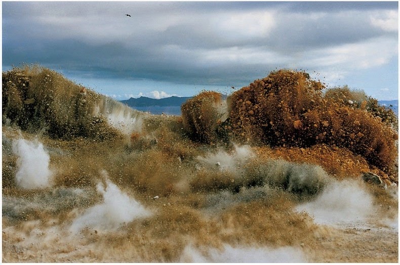 naoya hatakeyama, nature photos, limestone blasting, wow, awesome, telephoto lens photos