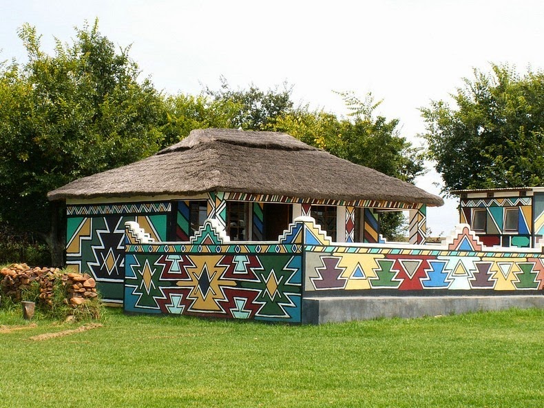 Ndebele house painting 12