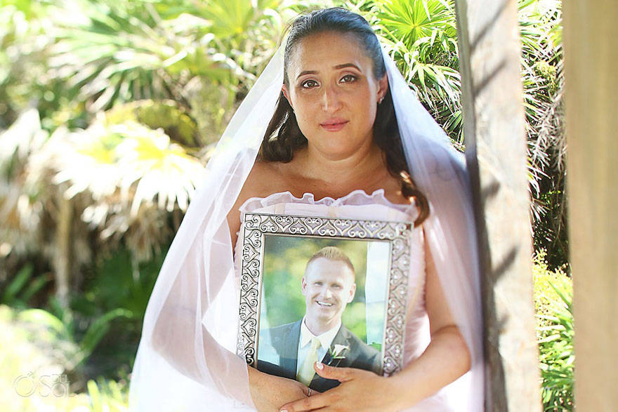 fiancé dies, wedding, bride says goodbye, beautiful photos, janine’s fiancé, photo shoot, swimming, underwater, story