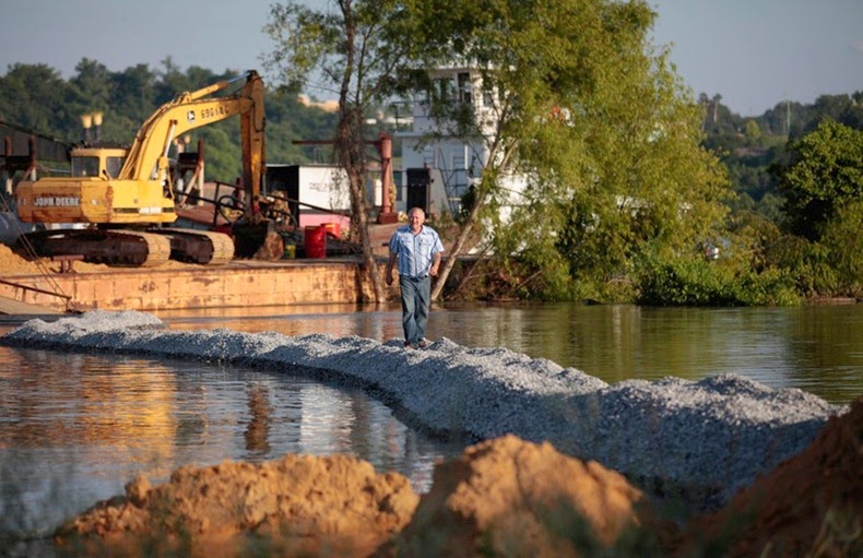 Mississippi, island homes, flood homes, how to save home from flood, america, wow