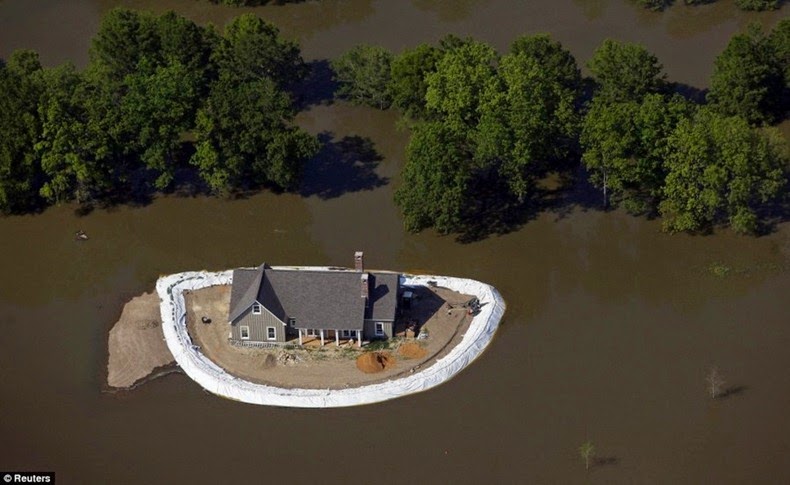 mississippi, island homes, flood homes, how to save home from flood, america, wow
