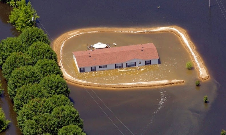 Mississippi, island homes, flood homes, how to save home from flood, america, wow