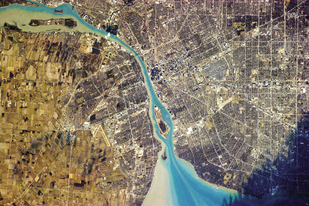 space-pics-of-earth-1