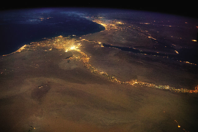 space-pics-of-earth-3