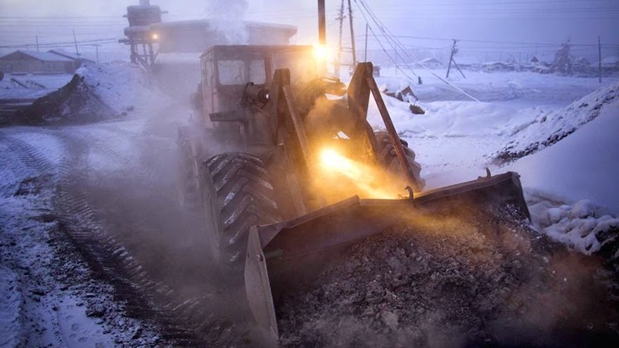 Oymyakon the frozen village russia, russia, oymyakon, omg, wtf, coldest place on earth, coldest on planet, life in oymyakon, life in russia winter, winter of russia, coldest city in world, weather in russia, oymyakon people, frozen village, oymyakon tourism, oymyakon travel, oymyakon current temperature, oymyakon facts, oymyakon airport, oymyakon average temperature, oymyakon weather