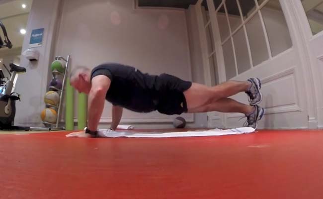 14000 push ups, bill sowry, brigadier bill sowry, fateh whig, major mohit whig, PUFF, push ups for fateh, australian, true friend, real hero, australian soldier, indian family, australia, sydney, london, friendship, charity, surgery