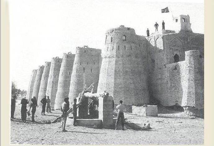 Pakistan’s flag flutters proudly over the famous Rajput Fort of Kishangarh