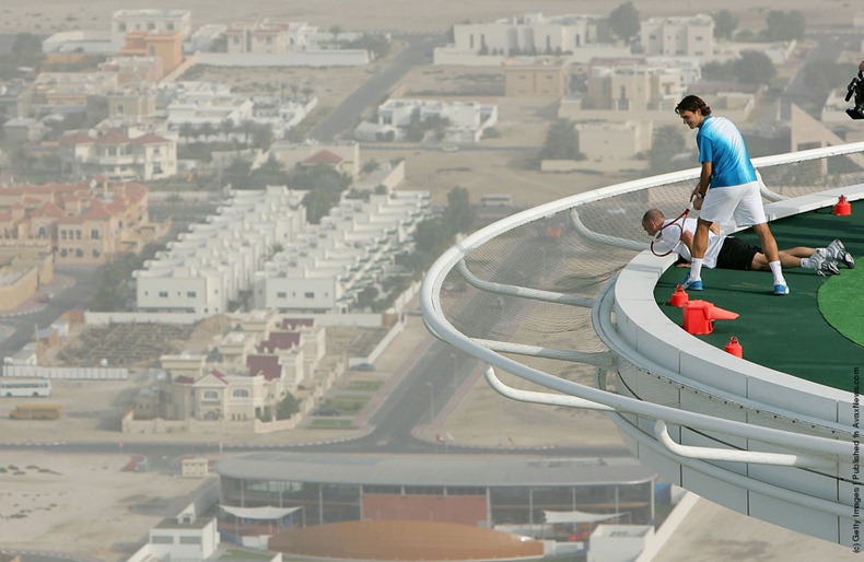 Andre Agassi Vs Roger Federer On World's Highest Tennis Court | Burj Al