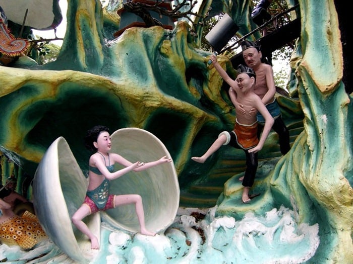 Haw par villa, places, singapore, theme parks, travel, sculpture, wtf, woman breastfeeding statue, chinese mythological