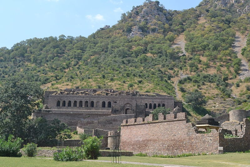 Bhangarh palace, front historical places in india