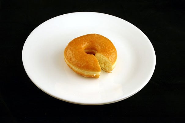Glazed doughnut 200 calories