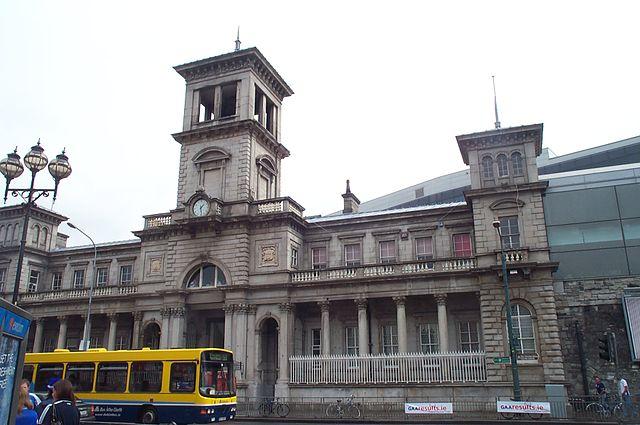 ghost, haunted, bizarre, train, haunted train stations, travel, scariest places on earth, mysterious, history