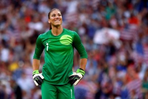 30 Hot Photos Of Sexiest Goalkeeper Of USA “Hope Solo” | Reckon Talk