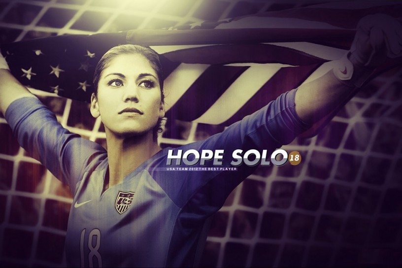 Nude photo leak victim Hope Solo to play for US despite 