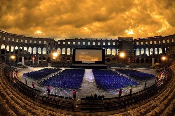 incredible movie theaters 16